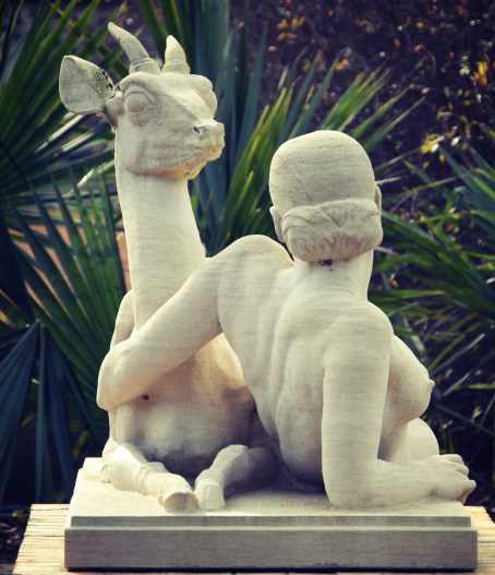 naked woman sculpture